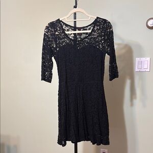 Elegant Black Lace Dress